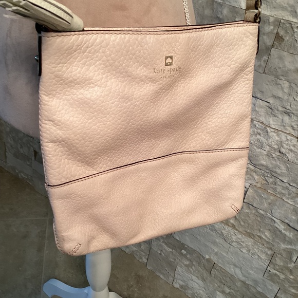 Kate Spade New York Southport Avenue Cora Crossbody Bag in Blush or Pale Pink - Picture 10 of 13